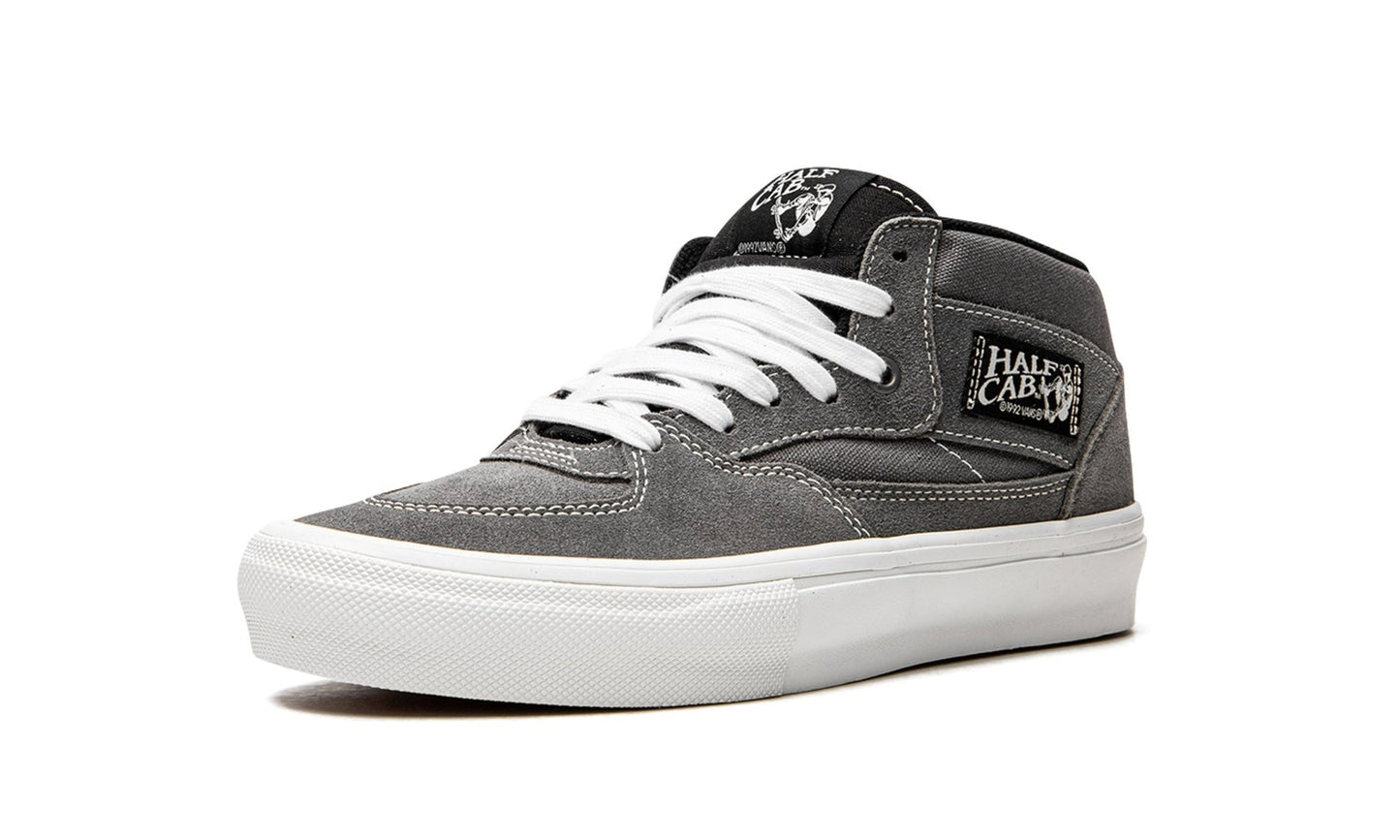 VANS SKATE HALF CAB GREY / WHITE SHOE