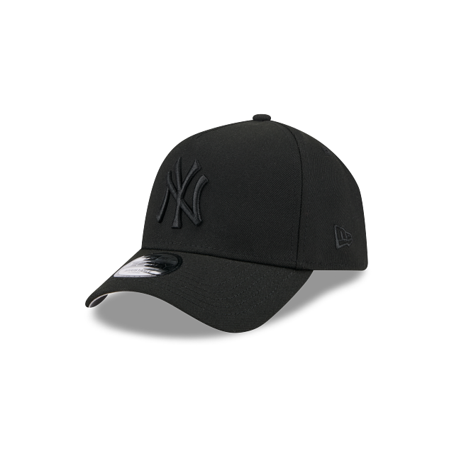 NEW YORK YANKEES 9FORTY A-FRAME NEW ERA BLACKOUT SNAPBACK HAT