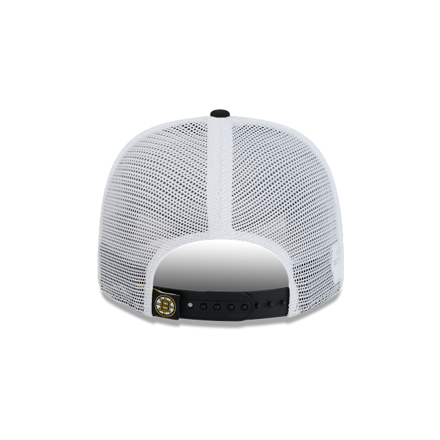 BOSTON BRUINS NEW ERA NHL 9SEVENTY ADJUSTABLE BLACK TRUCKER SNAPBACK HAT