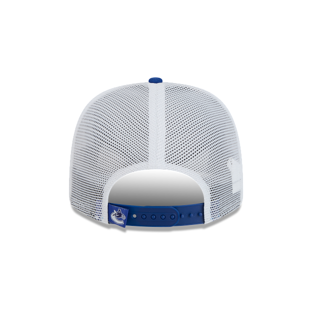 VANCOUVER CANUCKS NEW ERA NHL 9SEVENTY ADJUSTABLE BLUE TRUCKER SNAPBACK HAT